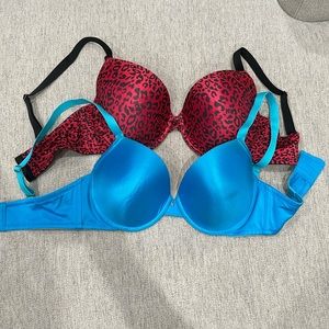 Fredericks of Hollywood 2 bra bundle